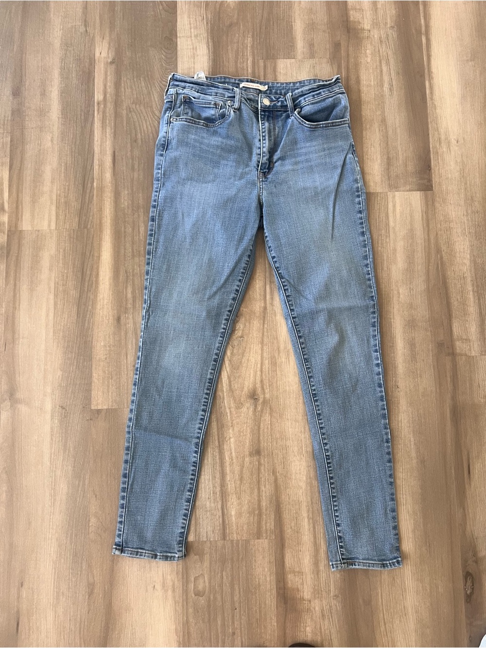 Levi's Women's Light Blue Skinny Jeans